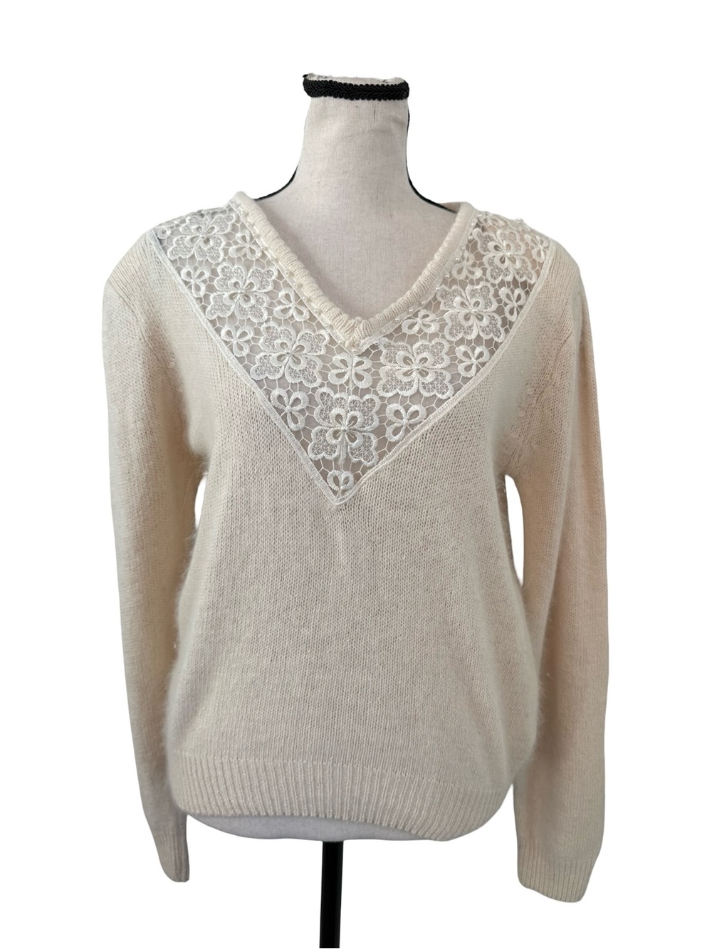Vintage Spice of Life Silk Angora Lace Sweater M Ivory Floral Pearl V Neck
